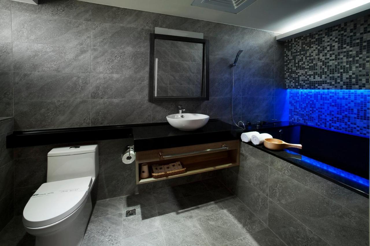Two Fukun Hotel Jiaoxi Dış mekan fotoğraf